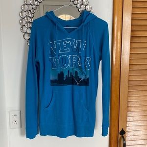 SO Long sleeve hooded Tee